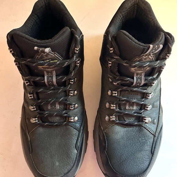 Skechers Arch Fit Recon Men's size 10.5 Water repellant - Picture 5 of 8